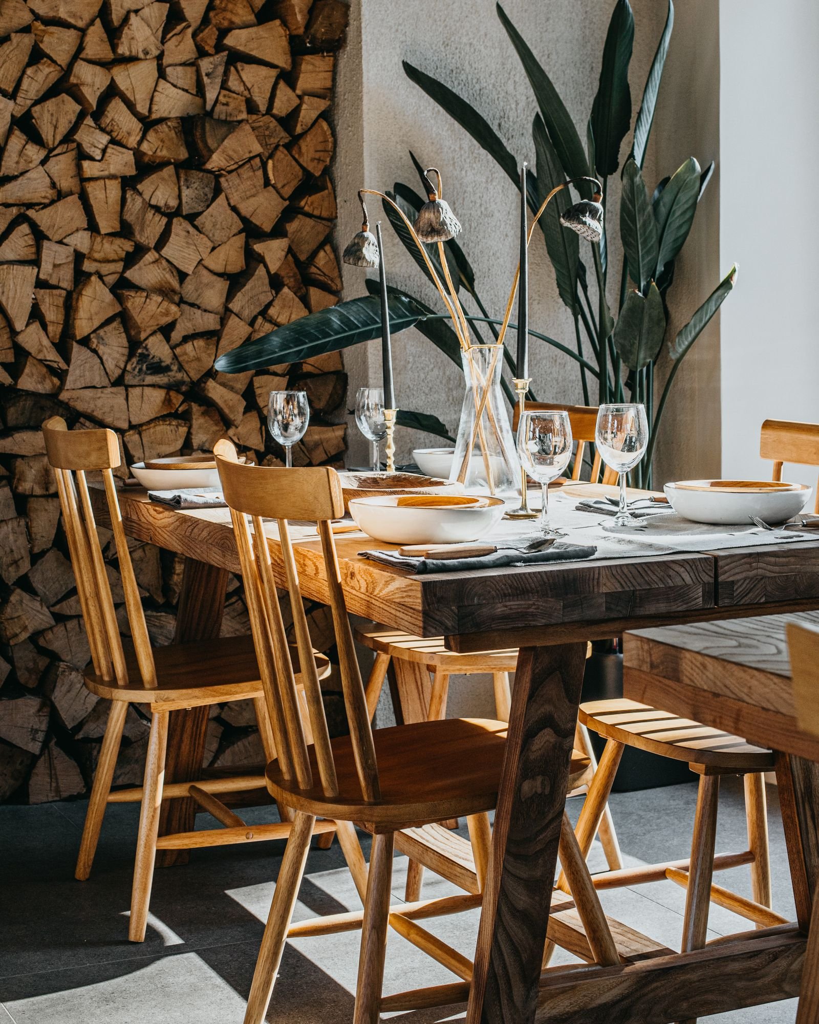 Mira Dining Table 207cm
