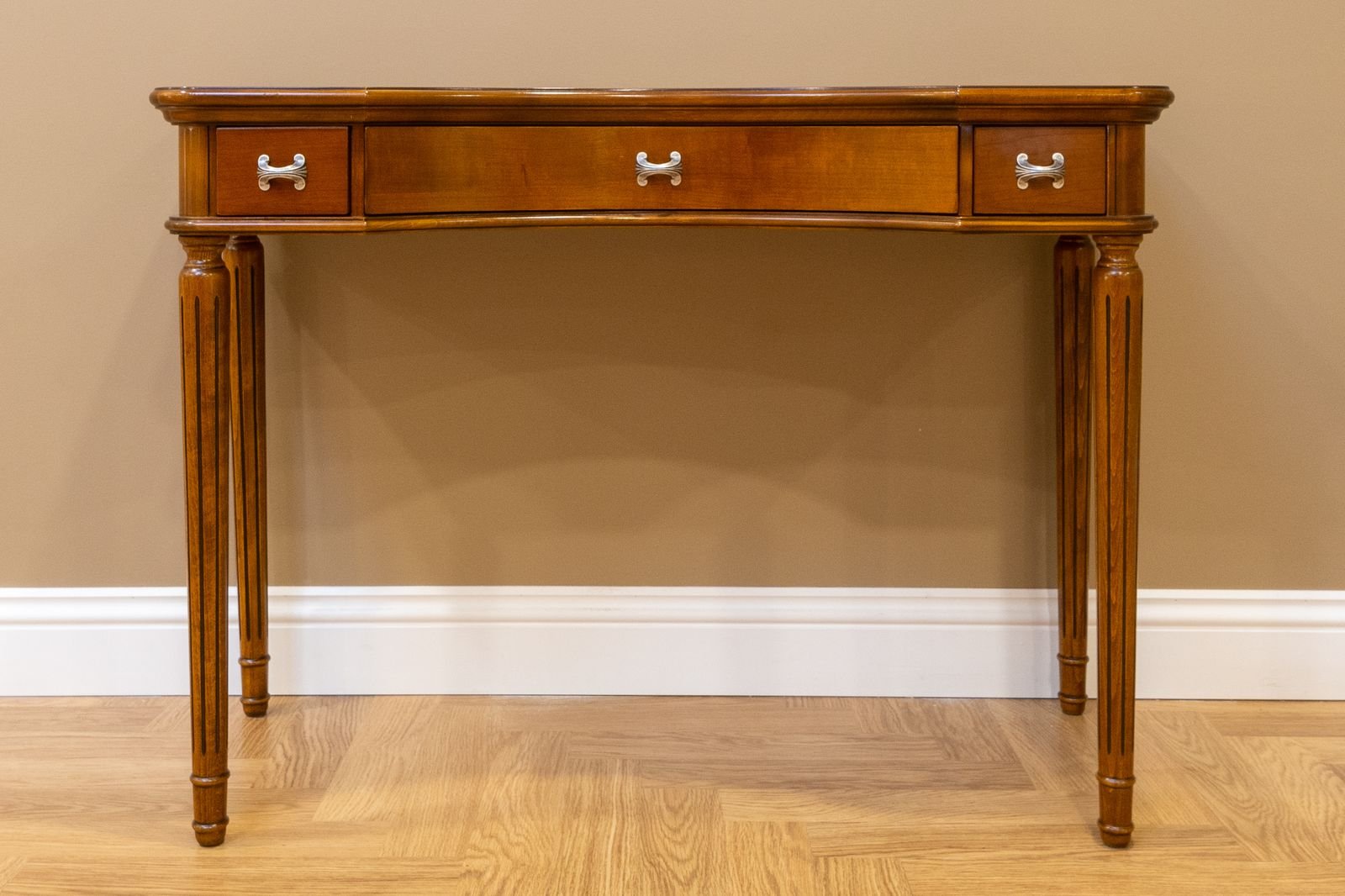 Nordic Console Table 107cm